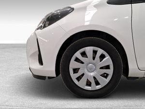 Toyota Yaris 1.5 110 Active  - Foto 17