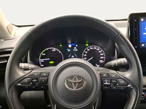 Toyota Yaris 1.5 120H Active Plus  - Foto 14