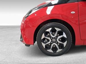 Toyota Aygo 1.0 70 x-play  - Foto 17