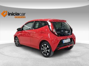 Toyota Aygo 1.0 70 x-play  - Foto 3