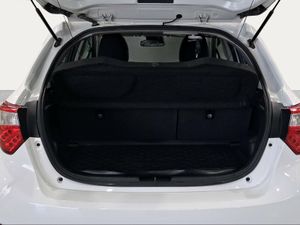 Toyota Yaris 1.0 70 Active  - Foto 11