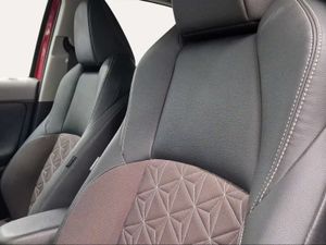 Toyota Yaris Cross 1.5 120H Style  - Foto 21
