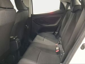 Toyota Yaris 1.5 120H Active Tech  - Foto 12