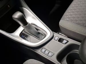 Toyota Yaris 1.5 120H Active Tech  - Foto 21