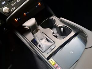Lexus ES 2.5 300h Premium  - Foto 14