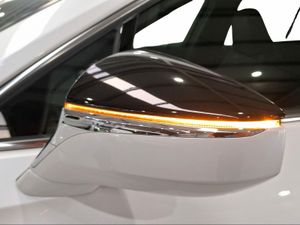 Lexus UX 2.0 300h UX Plus  - Foto 20