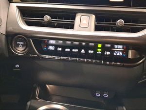 Lexus UX 2.0 300h UX Plus  - Foto 15