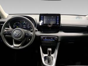 Toyota Yaris 1.5 120H Business Plus  - Foto 9