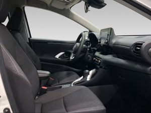Toyota Yaris 1.5 120H Business Plus  - Foto 7