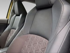 Toyota Yaris Cross 1.5 120H Style Bi-Tono  - Foto 22
