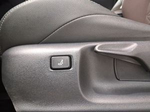 Toyota Yaris Cross 1.5 120H Style Bi-Tono  - Foto 23
