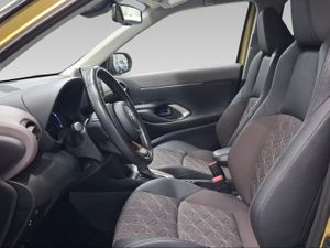 Toyota Yaris Cross 1.5 120H Style Bi-Tono  - Foto 13