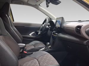Toyota Yaris Cross 1.5 120H Style Bi-Tono  - Foto 7