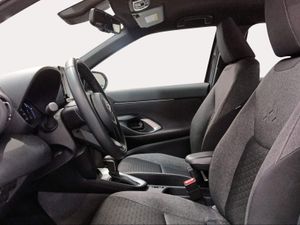 Toyota Yaris Cross 1.5 120H Active Tech  - Foto 13