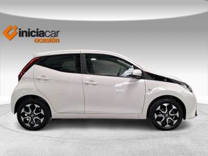 Toyota Aygo 1.0 70 x-play  - Foto 18