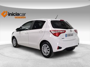 Toyota Yaris 1.5 110 Active  - Foto 3