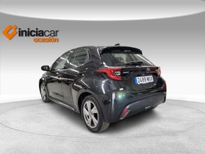 Toyota Yaris 1.5 120H Active Plus  - Foto 3