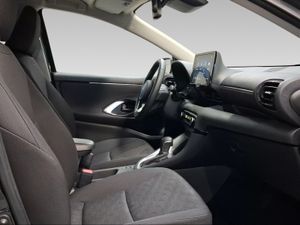 Toyota Yaris 1.5 120H Active Plus  - Foto 7