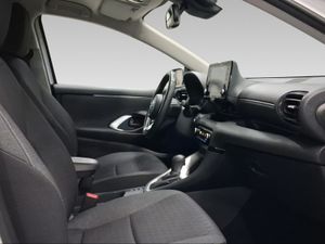 Toyota Yaris 1.5 120H Active Tech  - Foto 7