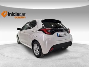 Toyota Yaris 1.5 120H Active Tech  - Foto 3