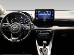 Toyota Yaris 1.5 120H Active Tech  - Foto 9