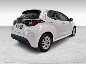 Toyota Yaris 1.5 120H Business Plus  - Foto 11