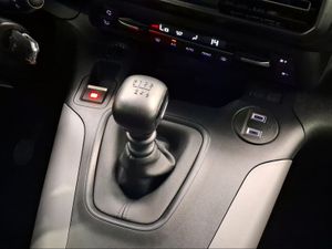 Toyota Proace City Verso Family L2 1.5D 130CV Active 7p  - Foto 21