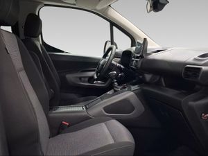 Toyota Proace City Verso Family L2 1.5D 130CV Active 7p  - Foto 7