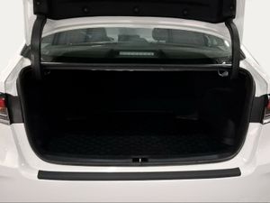 Toyota Corolla 1.8 125H BUSINESS PLUS E-CVT SEDAN  - Foto 11