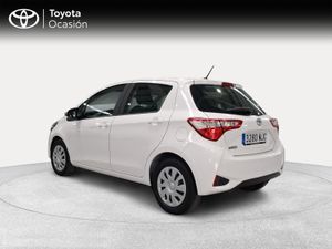 Toyota Yaris 1.5 110 Active  - Foto 3
