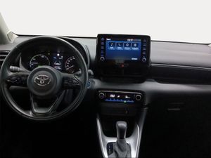 Toyota Yaris 1.5 120H Active Tech  - Foto 9
