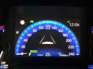 Toyota Corolla 1.8 125H ACTIVE TECH E-CVT TOU SPORT  - Foto 15