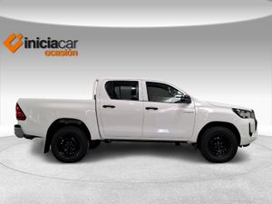 Toyota Hilux Doble Cabina GX 2.4D 150 T/M 6V 4WD    - Foto 18
