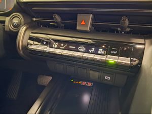 Toyota C-HR Advance Hybrid 140  - Foto 24