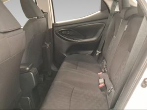 Toyota Yaris 1.5 120H Active Plus  - Foto 12