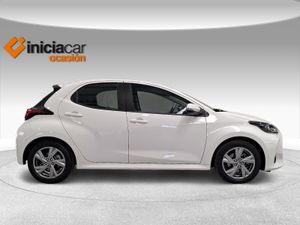 Toyota Yaris 1.5 120H Active Plus  - Foto 18