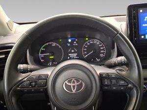 Toyota Yaris 1.5 120H Active Plus  - Foto 14