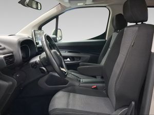 Toyota Proace City Verso 1.5D 96kW (130CV) Family Active L1  - Foto 13