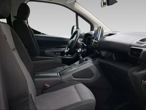 Toyota Proace City Verso 1.5D 96kW (130CV) Family Active L1  - Foto 7