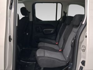 Toyota Proace City Verso 1.5D 96kW (130CV) Family Active L1  - Foto 12
