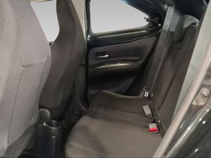 Toyota Aygo X Cross 1.0 VVT-I 72CV Play  - Foto 12