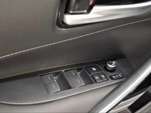 Toyota Corolla 2.0 180H STYLE E-CVT TOURING SPORT  - Foto 23