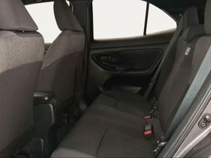 Toyota Yaris Cross 1.5 120H Active Plus  - Foto 12