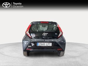 Toyota Aygo 1.0 70 x-play  - Foto 5