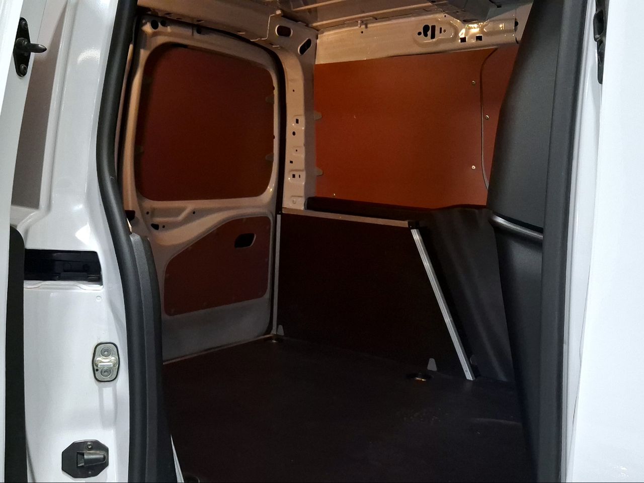 Toyota Proace City L1 1PL VAN GX 1.5 L 130CV M/T 6V   - Foto 8