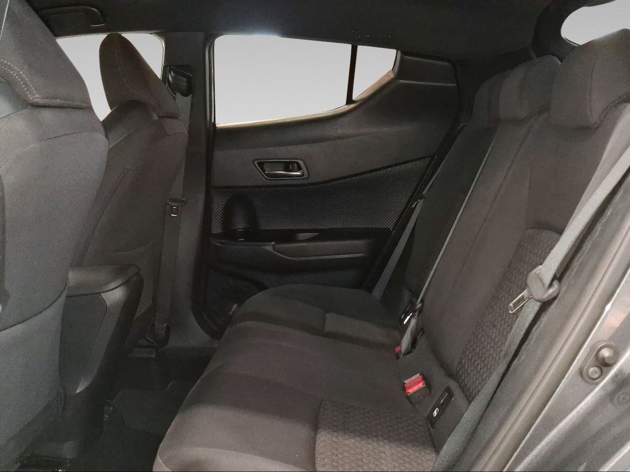 Toyota C-HR 1.8 125H Advance  - Foto 12