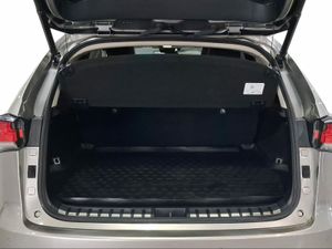 Lexus NX 2.5 300h Premium 2WD  - Foto 10