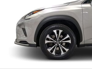 Lexus NX 2.5 300h Premium 2WD  - Foto 11