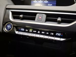 Lexus UX 2.0 250h Business Navigation  - Foto 20