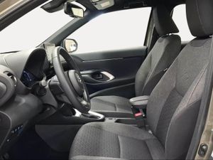 Toyota Yaris Cross 1.5 120H Active Tech Pack Confort  - Foto 13